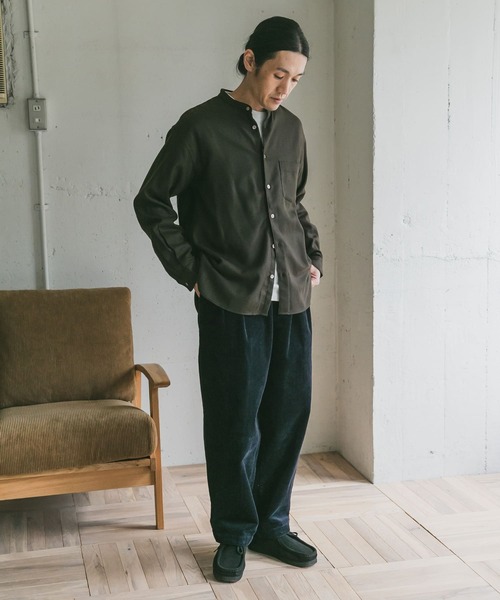 URBAN RESEARCH DOORS（アーバンリサーチドアーズ）の「フラノバンドカラーシャツ（シャツ/ブラウス・メンズ・ブラウン/ネイビー/チャコールグレー・40/38）」の8枚目の写真