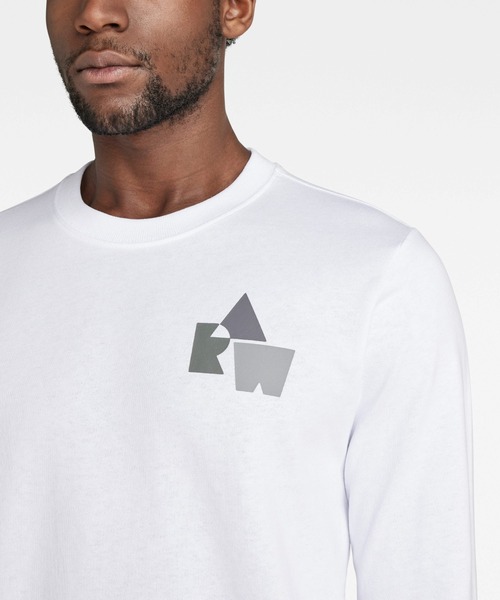 G-STAR(ジースター)の「LIGHTWEIGHT BACK TAPE SWEATER/ロンT(Tシャツ/カットソー・メンズ・ホワイト/ベージュ系その他・SMALL/MEDIUM/LARGE/X-LARGE/X-SMALL)」の5枚目の写真