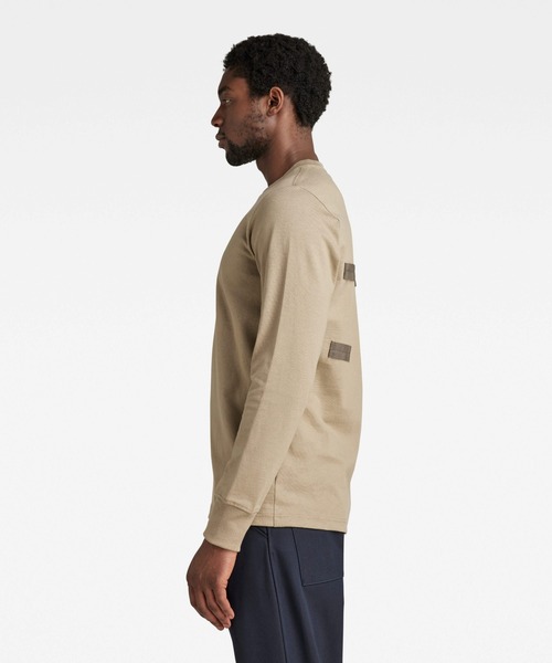 G-STAR(ジースター)の「LIGHTWEIGHT BACK TAPE SWEATER/ロンT(Tシャツ/カットソー・メンズ・ホワイト/ベージュ系その他・SMALL/MEDIUM/LARGE/X-LARGE/X-SMALL)」の13枚目の写真