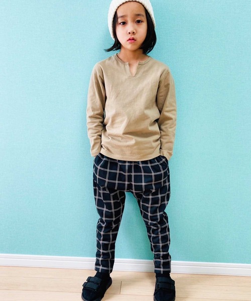 THE CASUAL(カジュアル)の「無地 総柄 サルエルパンツ キッズ(その他パンツ・キッズ・グレー系2/ブラウン系/ブラック/杢グレー/チャコール/ブラウン/ネイビー/ブラック系2/ネイビー系/ベージュ/グレー系1/ベージュ系/グレー系/ブラック系1/ブラック系・150cm/160cm/110cm/130cm/140cm/120cm)」の4枚目の写真