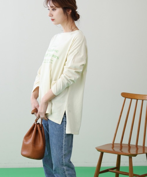 frames RAY CASSIN（フレームスレイカズン）の「WEB限定 前後差ロゴプリントロンT（Tシャツ/カットソー・レディース・キナリ/オフホワイト・FREE）」の4枚目の写真