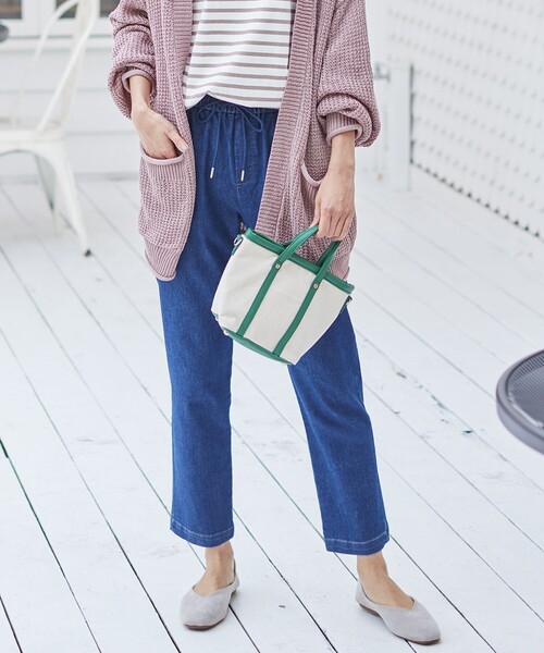 SHOO・LA・RUE(シューラルー)の「◆楽ちんスクエアパンプス(その他シューズ・レディース・ライトグレー/ブラック/イエロー・25/35/45)」の14枚目の写真