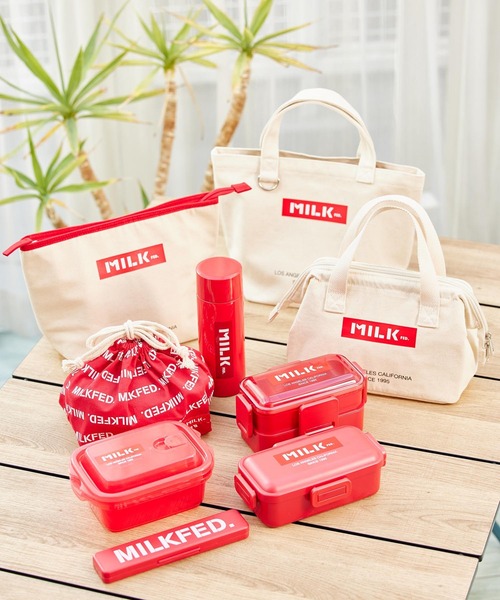 MILKFED.（ミルクフェド）の「LIFE STYLE｜LOGO TOW TIERED LUNCH BOX RED（お弁当箱・レディース・レッド・ONE SIZE）」の6枚目の写真