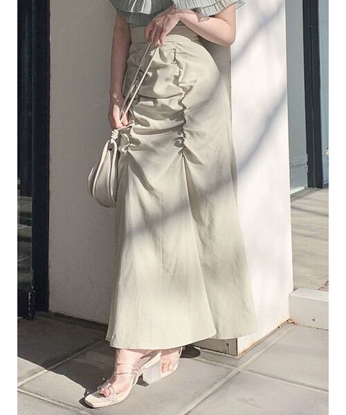 dazzlin（ダズリン）の「ダブルギャザーストレートスカート（スカート・レディース・ブラック/グリーン/アイボリー・SMALL/MEDIUM）」の4枚目の写真