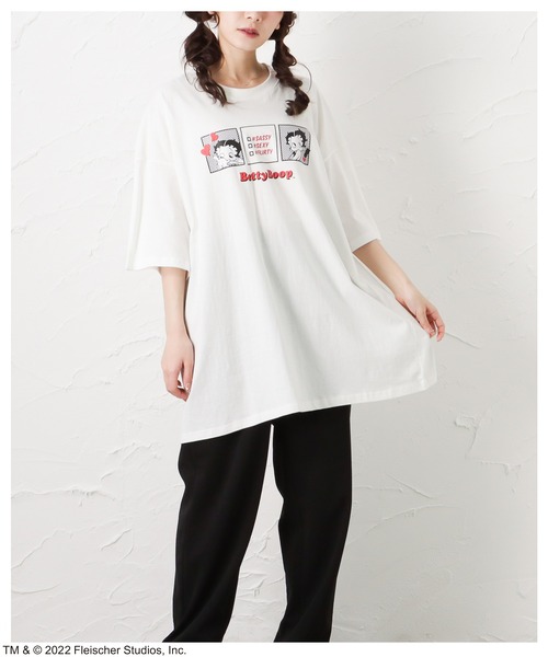 Mac-House(マックハウス)の「Betty Boop プリントビッグシルエットTシャツ(Tシャツ/カットソー・レディース・ホワイト/パープル/グレー・フリー)」の3枚目の写真
