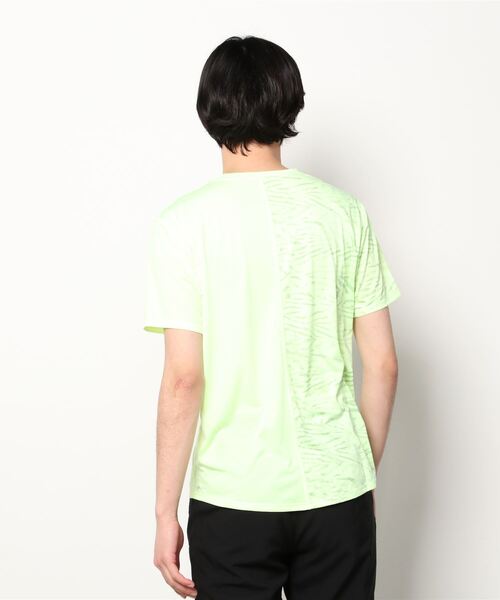 PUMA（プーマ）の「プーマ PUMA ランニング グラフィック SS Tシャツ M（Tシャツ/カットソー・メンズ・イエロー・M/S/LL/L）」の3枚目の写真