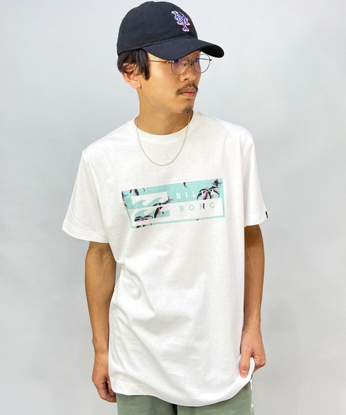 BILLABONG(ビラボン)の「BILLABONG/ビラボン レギュラーフィット ブランドロゴTシャツ BC011-230(Tシャツ/カットソー・メンズ・ホワイト/ブラック/ホワイト系その他・S/M/L/XL)」の1枚目の写真