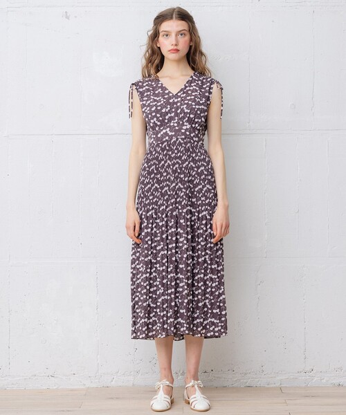 美品 TOCCA トッカ グリーン 花柄 レース切替 ワンピース 大人百花掲載・消臭・洗える・WEB限定カラー有】ZELLIGE ドレス