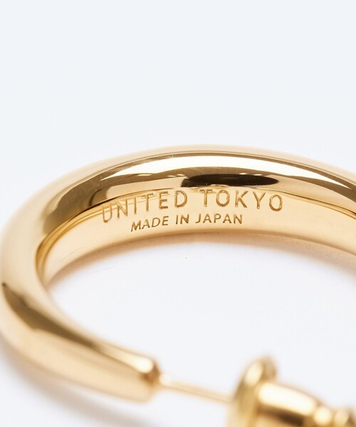UNITED TOKYO(ユナイテッドトウキョウ)の「プレーンゴールドピアス(ピアス(片耳用)・メンズ・ゴールド・FREE)」の5枚目の写真