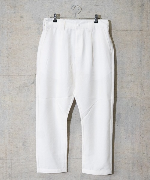 JOHN'S CLOSET(ジョンズクローゼット)の「【i】ポリトロワイドテーパードパンツ(その他パンツ・メンズ・サックスブルー/モカ/グレー/ブラック/ホワイト/ブルー・MEDIUM/LARGE/X-LARGE)」の1枚目の写真