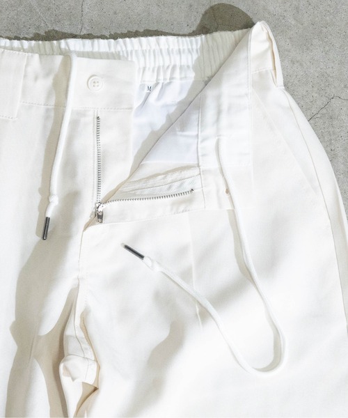 JOHN'S CLOSET(ジョンズクローゼット)の「【i】ポリトロワイドテーパードパンツ(その他パンツ・メンズ・サックスブルー/モカ/グレー/ブラック/ホワイト/ブルー・MEDIUM/LARGE/X-LARGE)」の11枚目の写真