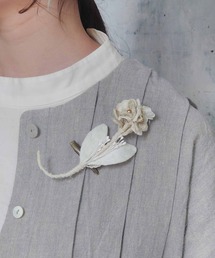 m.soeur（エムスール）の「実とレースのお花のコサージュ＊（ブローチ/コサージュ）」