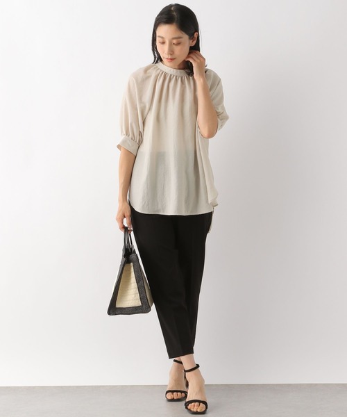 LEPSIM（レプシィム）の「パフスリーブチュニック　279705（シャツ/ブラウス・レディース・ネイビー/イエロー/グレイッシュベージュ・MEDIUM/LARGE）」の4枚目の写真