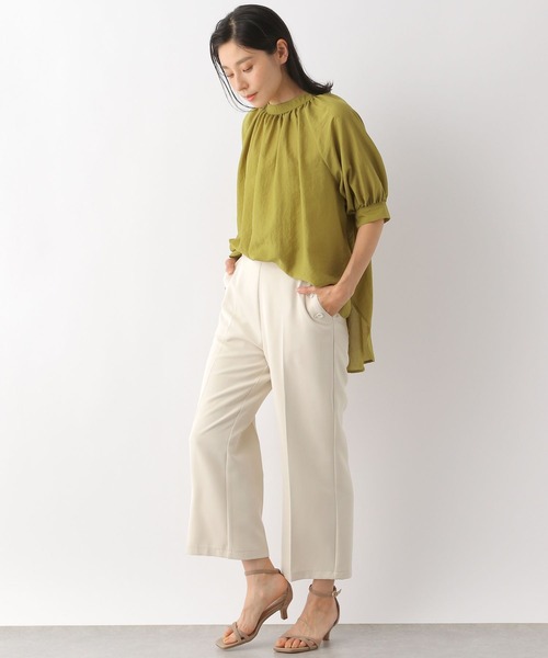 LEPSIM（レプシィム）の「パフスリーブチュニック　279705（シャツ/ブラウス・レディース・ネイビー/イエロー/グレイッシュベージュ・MEDIUM/LARGE）」の5枚目の写真