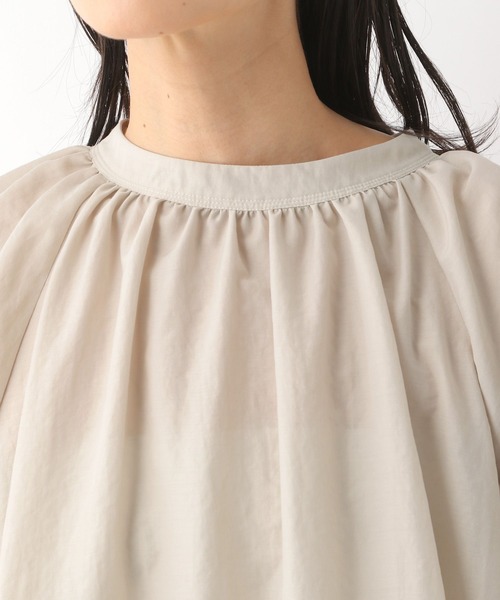 LEPSIM（レプシィム）の「パフスリーブチュニック　279705（シャツ/ブラウス・レディース・ネイビー/イエロー/グレイッシュベージュ・MEDIUM/LARGE）」の12枚目の写真