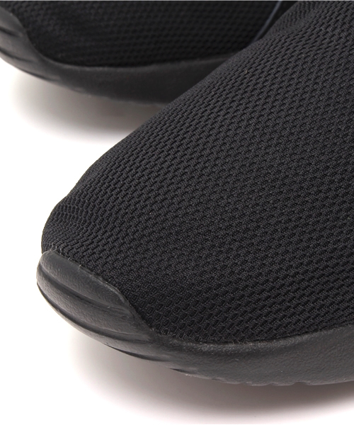 NIKE（ナイキ）の「ユニセックス ナイキ カイシ オールブラック NIKE