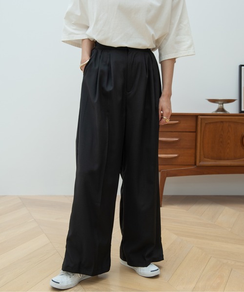 HANNE(アン)の「ヘムディティールパンツ(スラックス・レディース・ブラック/ブラウン・フリー)」の3枚目の写真