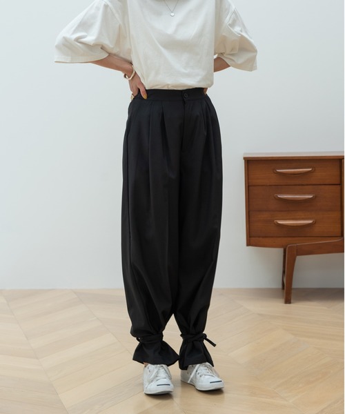 HANNE(アン)の「ヘムディティールパンツ(スラックス・レディース・ブラック/ブラウン・フリー)」の11枚目の写真