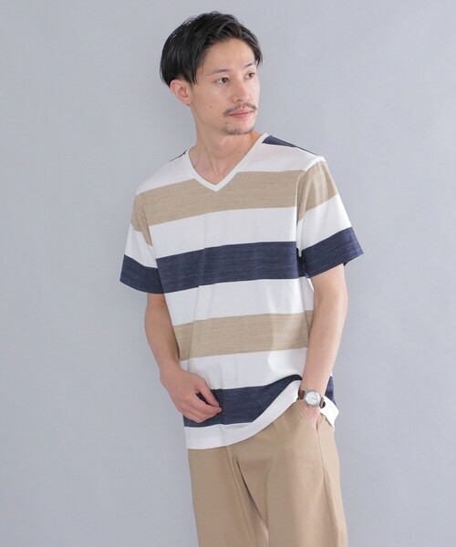 SHIPS(シップス)の「SHIPS: スペック ワイドボーダー/パネル Vネック Tシャツ(Tシャツ/カットソー・メンズ・カーキ/ブラック/ライトブルー/ネイビー/ライトオリーブ・SMALL/MEDIUM/LARGE/X-LARGE)」の3枚目の写真
