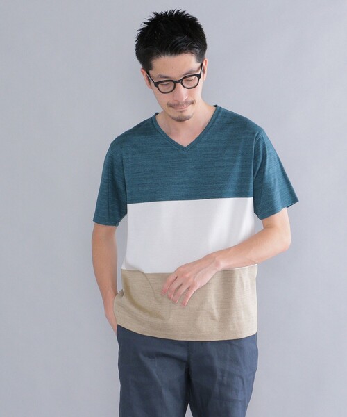 SHIPS(シップス)の「SHIPS: スペック ワイドボーダー/パネル Vネック Tシャツ(Tシャツ/カットソー・メンズ・カーキ/ブラック/ライトブルー/ネイビー/ライトオリーブ・SMALL/MEDIUM/LARGE/X-LARGE)」の4枚目の写真