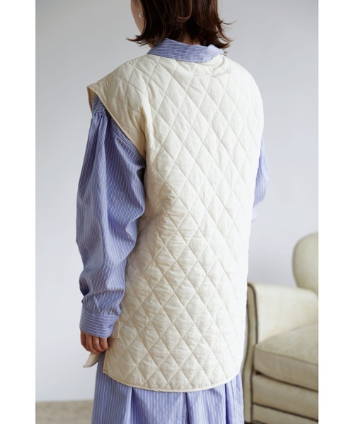 &. NOSTALGIA(アンドドットノスタルジア)の「【ZOZO限定】キルティングラップジレベスト(ベスト・レディース・カーキ/アイボリー/レンガ・FREE)」の8枚目の写真