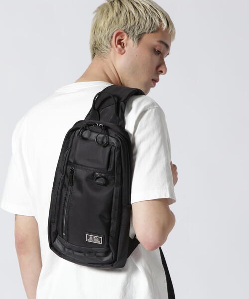 AVIREX(アヴィレックス)の「《価格改定商品》 SOLID ワンショルダー/ ソリッドワンショルダーバッグ(ショルダーバッグ・メンズ・その他2/ブラック/オリーブ系・F)」の18枚目の写真