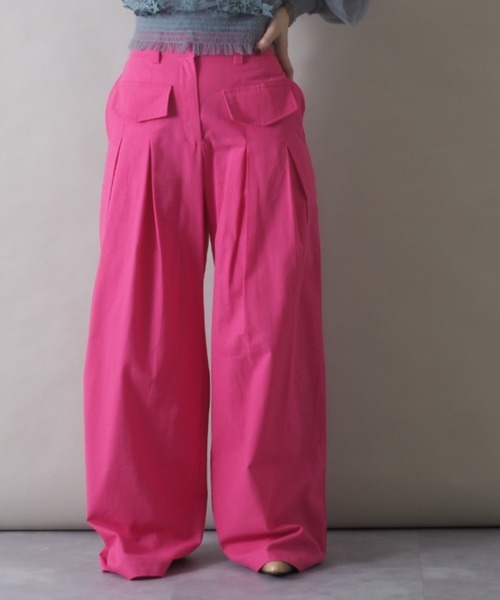 Bloom Closet(ブルームクローゼット)の「ダブルタックフラップフレアパンツ(その他パンツ・レディース・ピンク・MEDIUM/LARGE)」の3枚目の写真