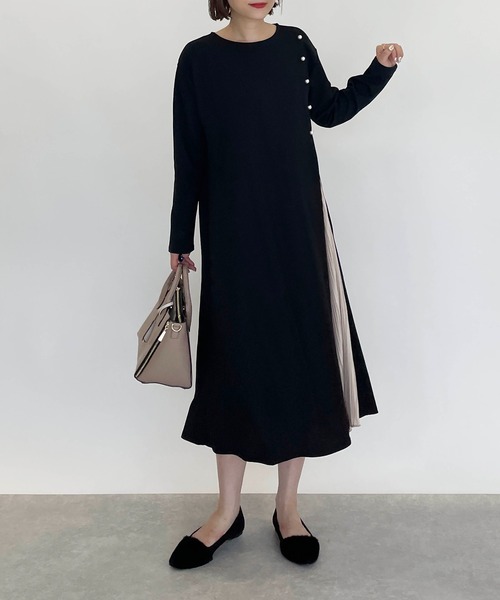 PICCIN（ピッチン）の「サイドプリーツパールワンピース（ワンピース・レディース・ブラック/モカ・M/L）」の9枚目の写真
