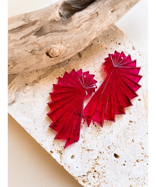 tone（トーン）の「【Agaro】No.200　ドイツvintageビーズの痛くなりにくいイヤリング(MA)（イヤリング・レディース・ホワイト/グリーン/ブルー/マジェンタ/パープル/ライトブルー/ピンク/ベビーピンク/ホワイト系1/その他1/その他2・FREE）」の9枚目の写真