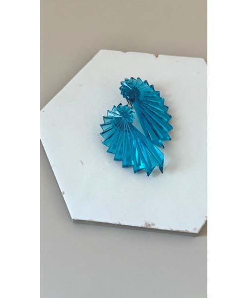 tone（トーン）の「【Agaro】No.200　ドイツvintageビーズの痛くなりにくいイヤリング(MA)（イヤリング・レディース・ホワイト/グリーン/ブルー/マジェンタ/パープル/ライトブルー/ピンク/ベビーピンク/ホワイト系1/その他1/その他2・FREE）」の22枚目の写真