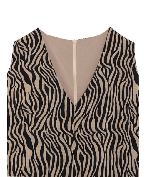 AMAIL(アマイル)の「Loosely coverall(サロペット/オーバーオール・レディース・ブラック/ホワイト×ブラック・FREE)」の7枚目の写真