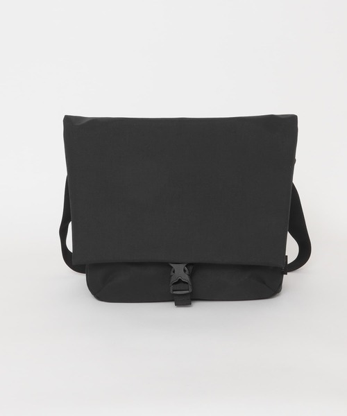 SML(エスエムエル)の「『別注』SML×DOORS ショルダーバッグ(ショルダーバッグ・メンズ・ブラック/ベージュ系その他・-)」の6枚目の写真