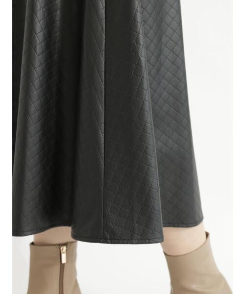 Te chichi（テチチ）の「キルト風パンチングレザーフレアスカート（スカート・レディース・カーキ/ブラック・SMALL/MEDIUM）」の11枚目の写真