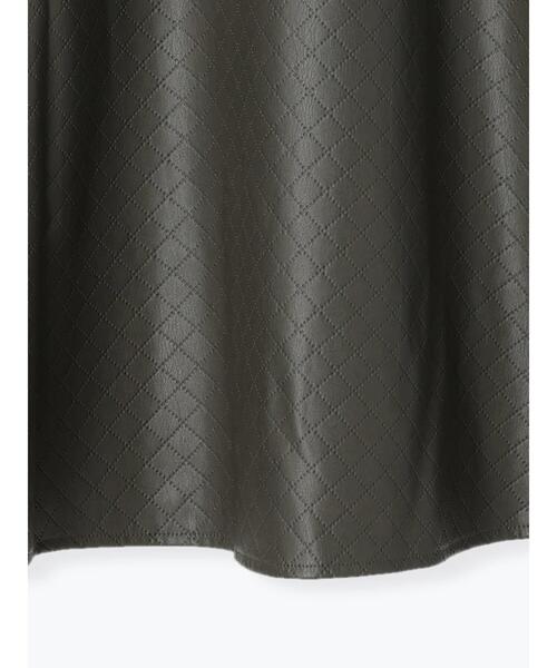 Te chichi（テチチ）の「キルト風パンチングレザーフレアスカート（スカート・レディース・カーキ/ブラック・SMALL/MEDIUM）」の17枚目の写真