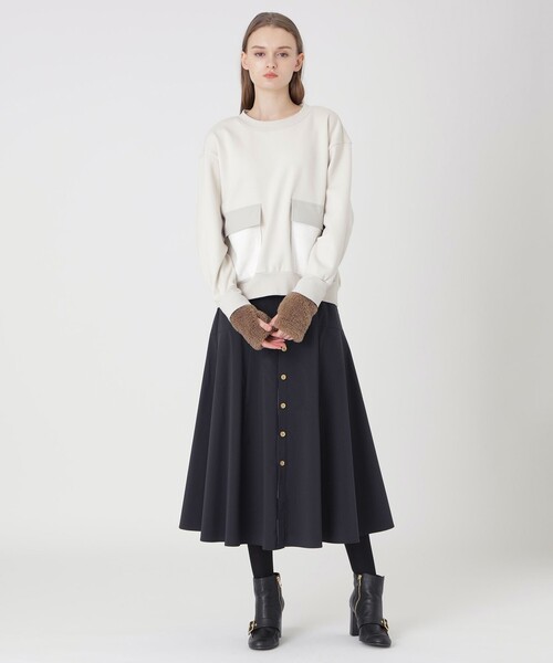 美品　クレストブリッジBlue Lab:EZUMiマットストレッチタフタスカート BLUE LABEL CRESTBRIDGE（ブルーレーベルクレストブリッジ）の