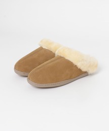 MINNETONKA SHEEPSKIN MULE