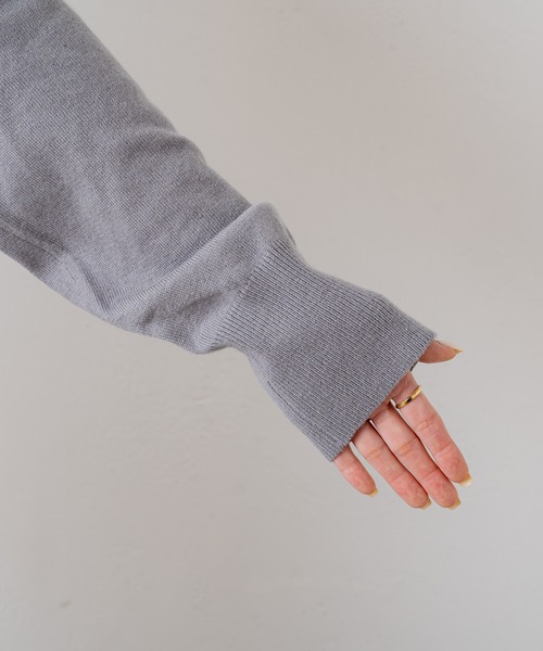 PUAL CE CIN（ピュアルセシン）の「ロゴインターシャニットプルオーバー（ニット/セーター・レディース・ベージュ/グレー・FREE）」の4枚目の写真