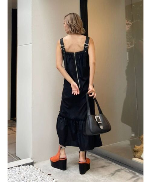 EVRIS（エヴリス）の「バックルデザインプラットフォームサンダル（サンダル・レディース・ブラック/オレンジ・SMALL/MEDIUM/LARGE）」の17枚目の写真