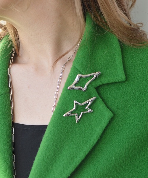 styiro（スタイロ）の「メタルフレームブローチ（ブローチ/コサージュ・レディース・シルバー系その他/ゴールド系その他/シルバー系その他2/ゴールド系その他2/シルバー系その他3/シルバー系その他4/シルバー系その他5/ゴールド系その他3/ゴールド系その他4/ゴールド系その他5・FREE）」の12枚目の写真