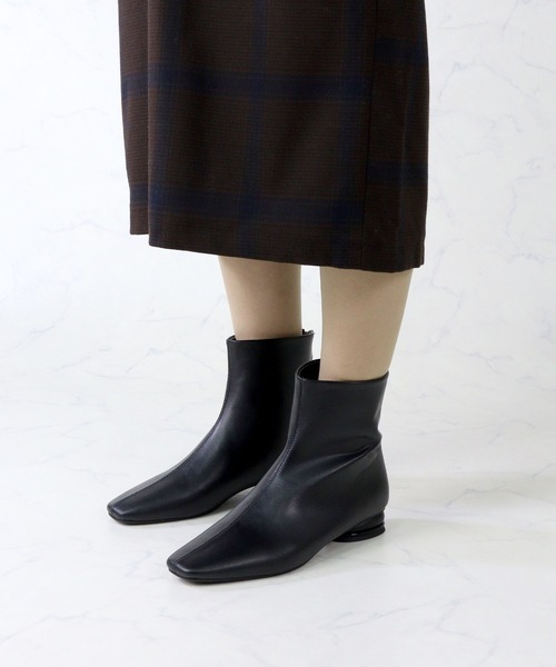 LibertyDoll(リバティードール)の「LibertyDoll/スクエアトゥ変形ヒールショートブーツ(9096)(ブーツ・レディース・ダークブラウン/ブラック・L/M/S/LL)」の8枚目の写真