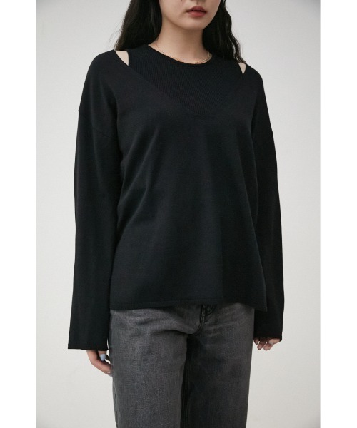 AZUL by moussy（アズールバイマウジー）の「2WAY LAYERED DEEP V/N TOPS/2WAYレイヤードディープブイネックトップス（シャツ/ブラウス・レディース・ブラック/オフホワイト/オレンジ・SMALL/MEDIUM）」の3枚目の写真