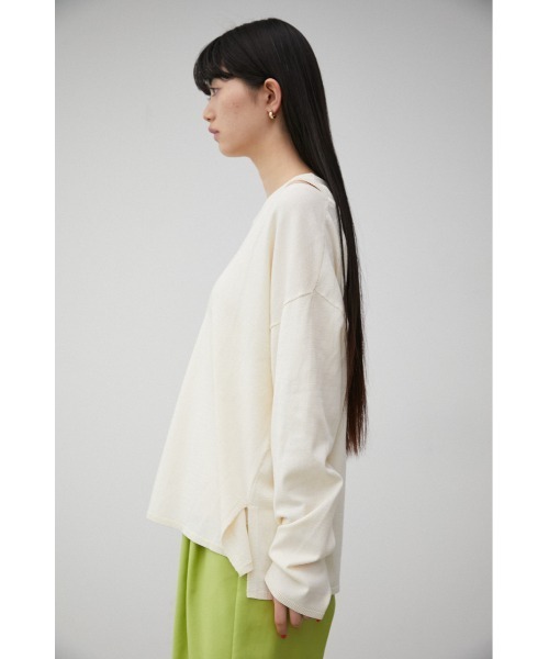 AZUL by moussy（アズールバイマウジー）の「2WAY LAYERED DEEP V/N TOPS/2WAYレイヤードディープブイネックトップス（シャツ/ブラウス・レディース・ブラック/オフホワイト/オレンジ・SMALL/MEDIUM）」の8枚目の写真