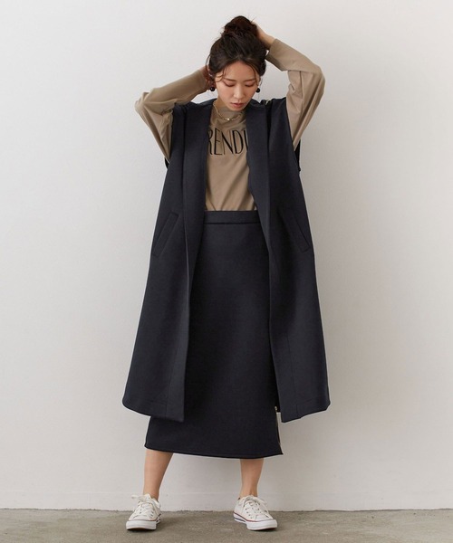 NICOLE white（ニコルホワイト）の「フードロングベスト／ダンボール