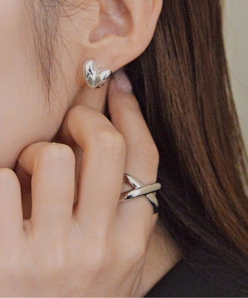 styiro(スタイロ)の「ニッケルフリー クロスライン メタルリング(リング・レディース・シルバー/ゴールド/シルバー系2/ゴールド系2・FREE)」の22枚目の写真