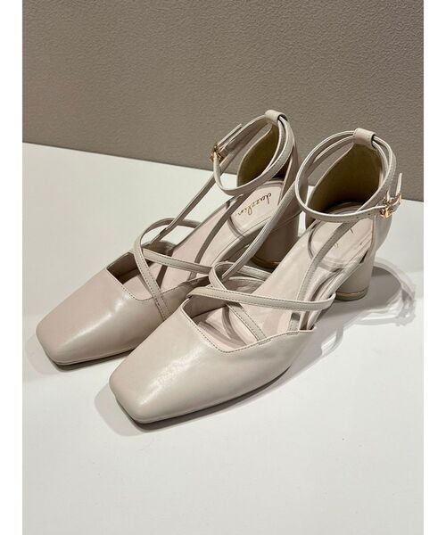 dazzlin(ダズリン)の「アートストラップパンプス(パンプス・レディース・ブラック/グリーン/アイボリー・MEDIUM/LARGE)」の2枚目の写真