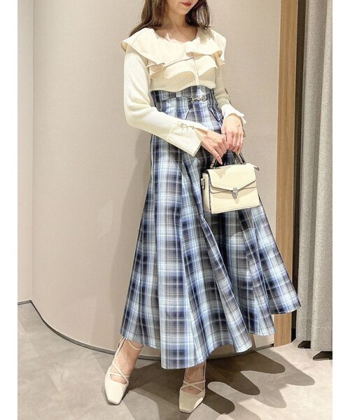 dazzlin(ダズリン)の「アートストラップパンプス(パンプス・レディース・ブラック/グリーン/アイボリー・MEDIUM/LARGE)」の9枚目の写真