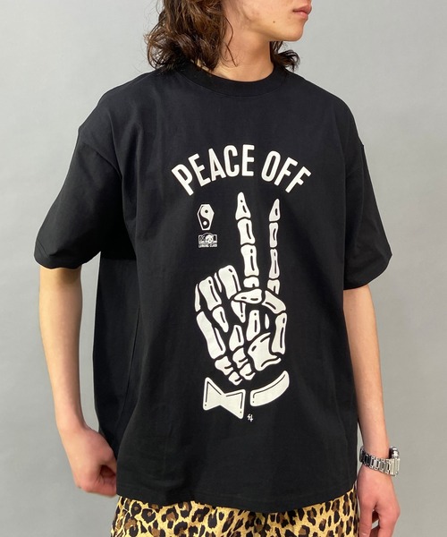 LURKING CLASS(ラーキングクラス)の「【ムラサキスポーツ別注】LURKING CLASS/ラーキングクラス オーバーサイズ グラフィックプリント クルーネックTシャツ/半袖Tシャツ ST23STM07(Tシャツ/カットソー・メンズ・ブラック/ホワイト・M/L/XL)」の4枚目の写真