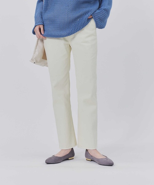 BACK NUMBER(バックナンバー)の「BACK NUMBER(バックナンバー)バックスリットフレアパンツ(デニムパンツ・レディース・グリーン/キナリ・S/M/L)」の2枚目の写真