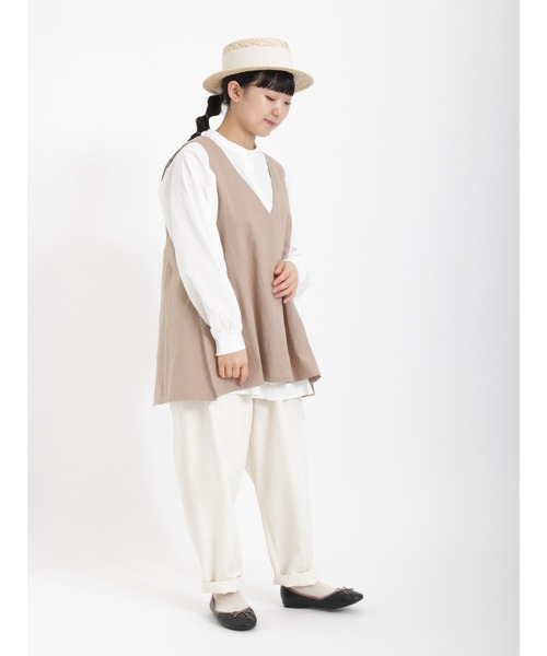 Samansa Mos2（サマンサ モスモス）の「コットンリネンVネックプルオーバーベスト（ベスト・レディース・キナリ/ブラック/ベージュ・ﾌﾘ-）」の4枚目の写真