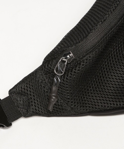 LAKOLE（ラコレ）の「メッシュボディバッグ / 191534（ボディバッグ/ウエストポーチ・メンズ・ブラック/ブラウン/シルバー・FREE）」の17枚目の写真